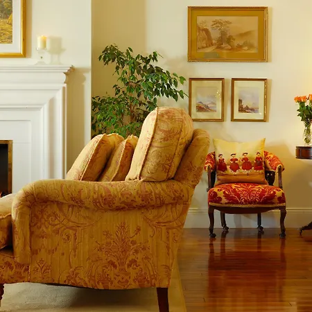 Castlewood House 호텔 딩글