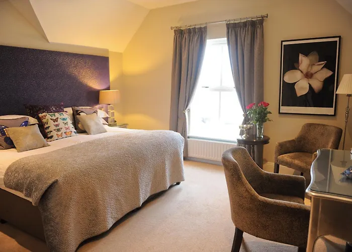 Castlewood House Hotel 5*
